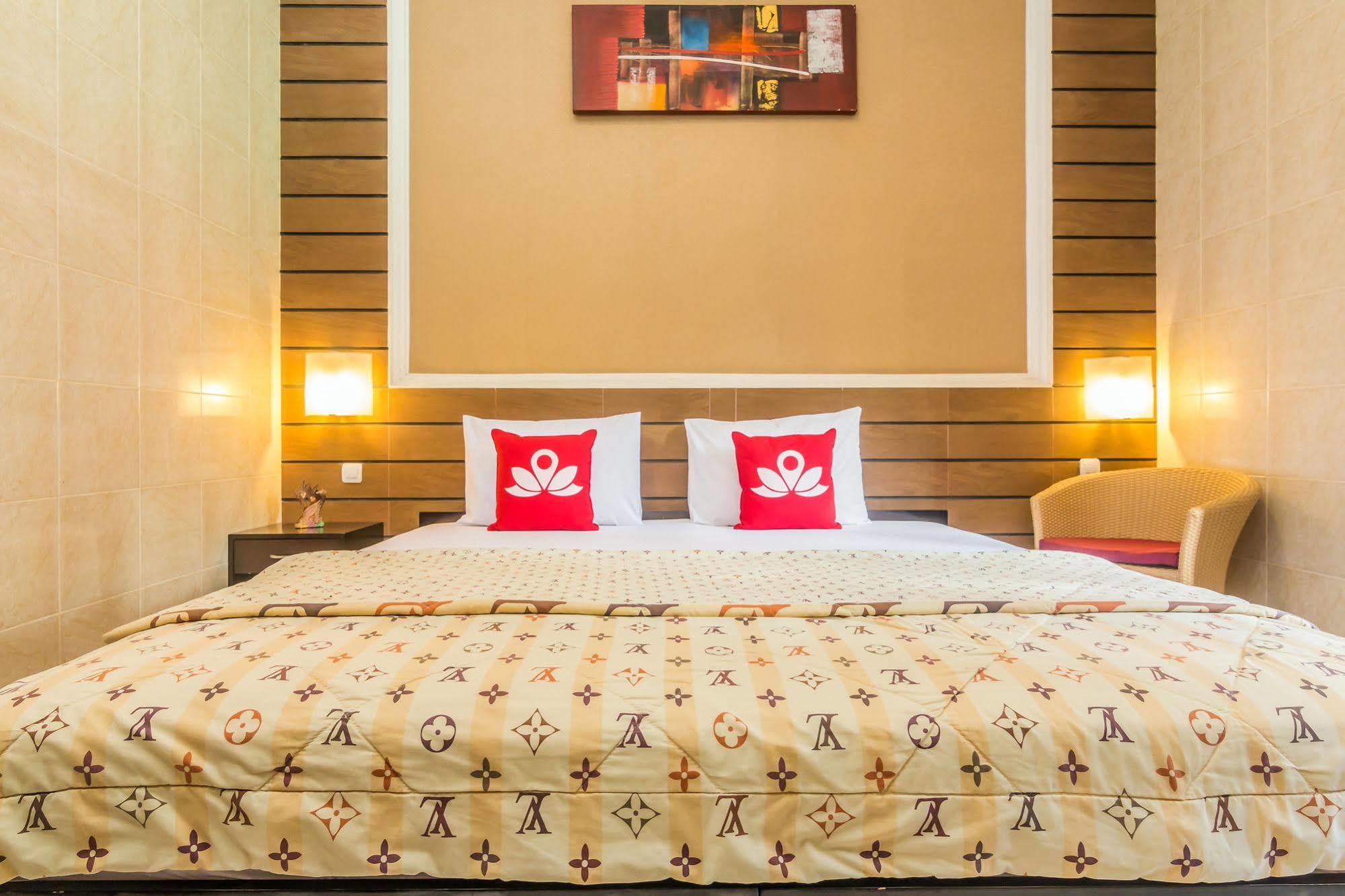 Denays House Hotel Jimbaran  Ngoại thất bức ảnh